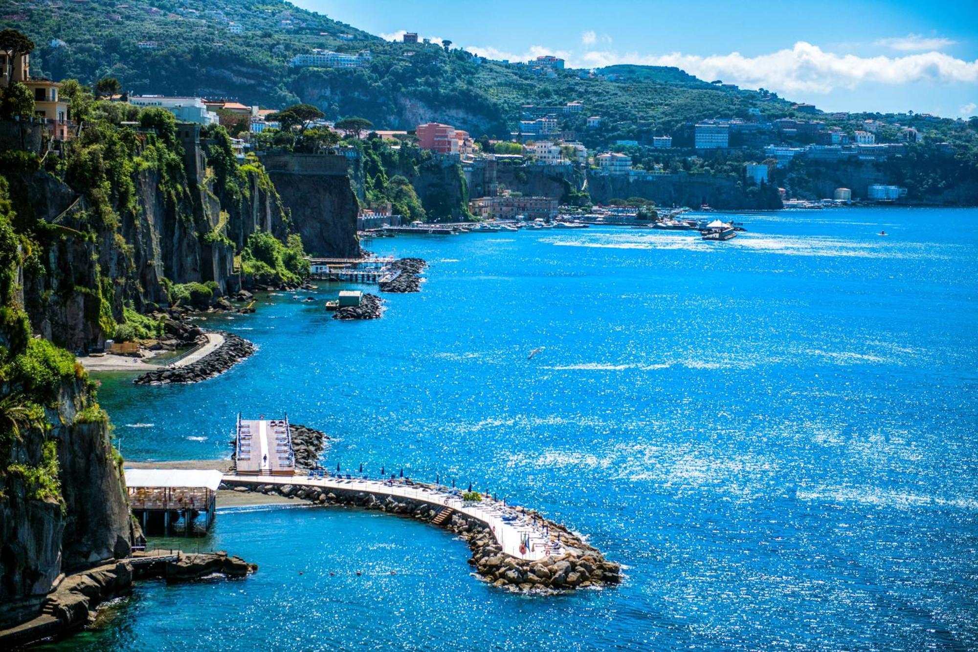 Hilton Sorrento Palace Hotel Exterior photo